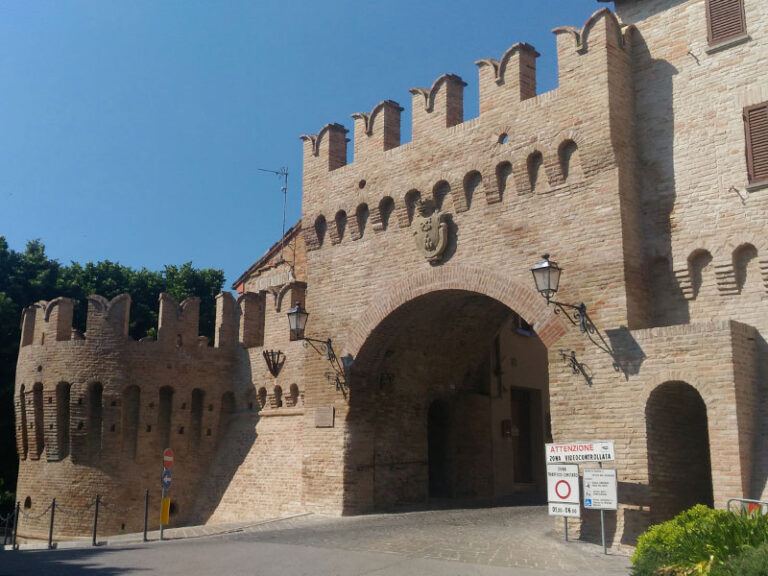 Edilgenga Restauro Porta Nova Corinaldo